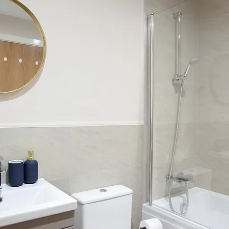 Modern 2Bd Apartment In Manchester City Exterior photo