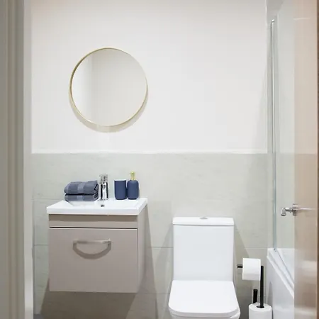 Modern 2Bd Apartment In Manchester City Exterior photo