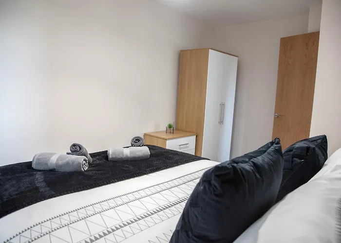 Modern 2Bd Apartment In Manchester City